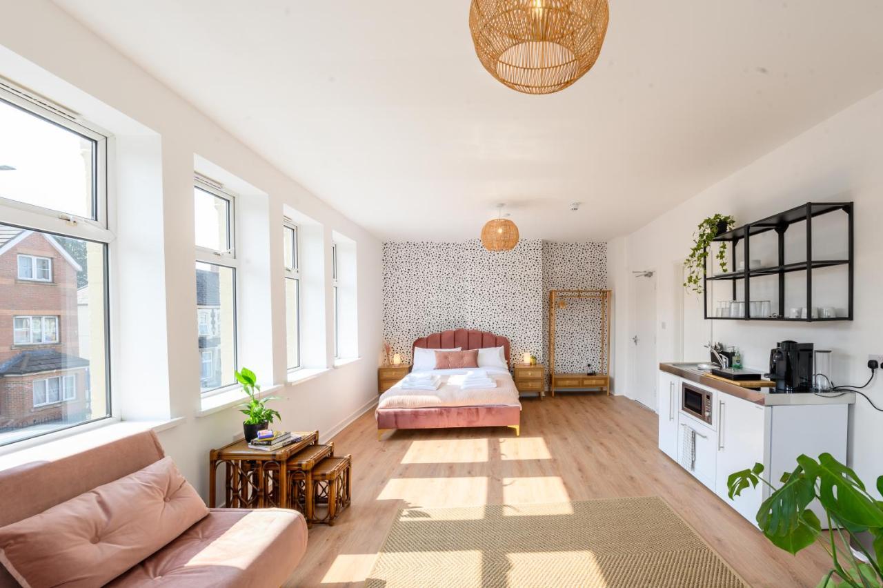 Neighbourhood Bedrooms Apartamento